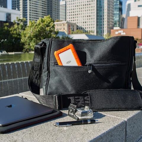 LACIE 1TB RUGGED STFR1000800 THUNDERBOLT 4 HARİCİ DİSK