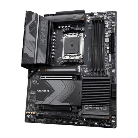 GIGABYTE X670 GAMING X AX v2 WIFI-6E DDR5 HDMI-DP PCIE 4.0 AM5 ATX