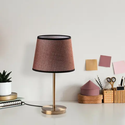 Eskitme Abajur Başlıklı Tekli Masa Lambası PER-5103