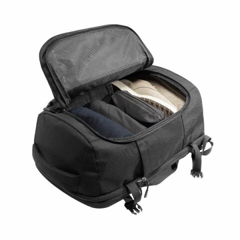 TOMTOC A82-F01D - T66M1D1 17'' Siyah Navigator-A82 Notebook Sırt Çantası